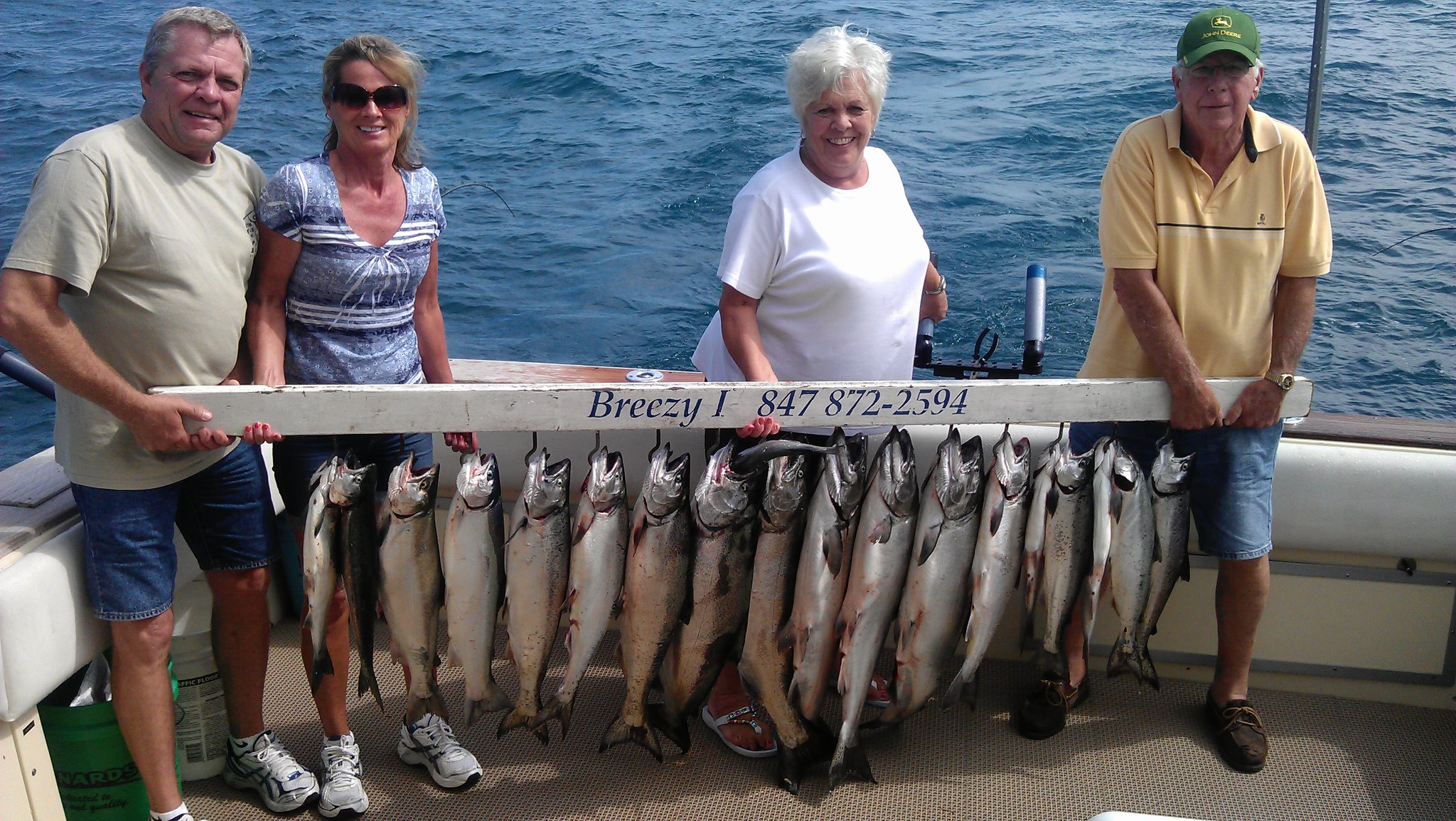 illinois charter boat fishing