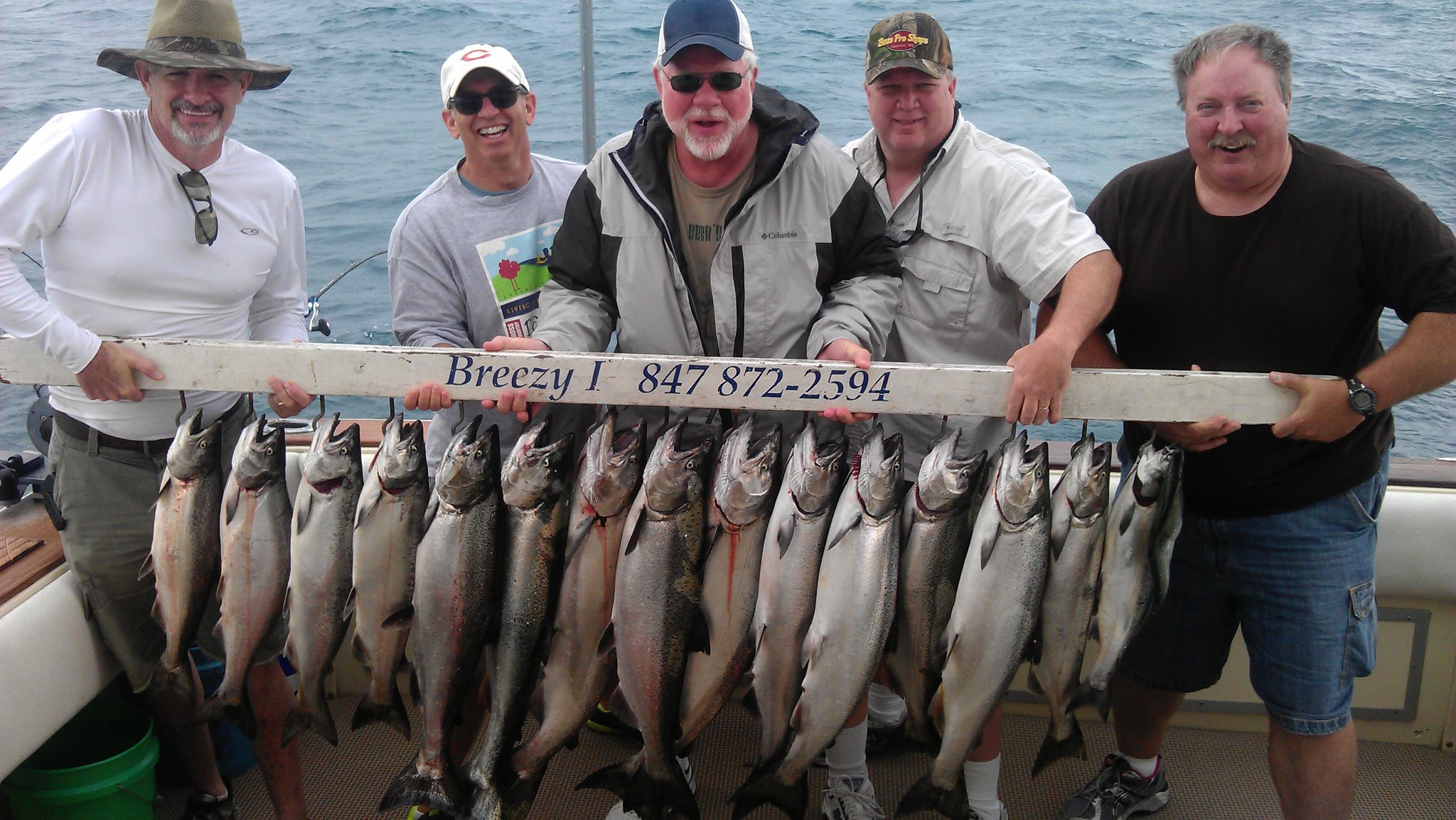 waukegan salmon charter