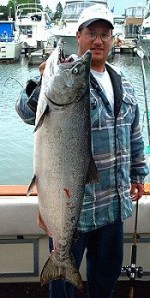 chinook salmon fishing lake michigan
